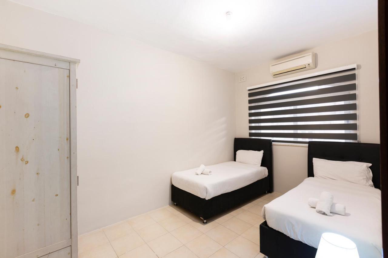 Sliema Central Apartment Just Minutes From The Beach By Jl エクステリア 写真